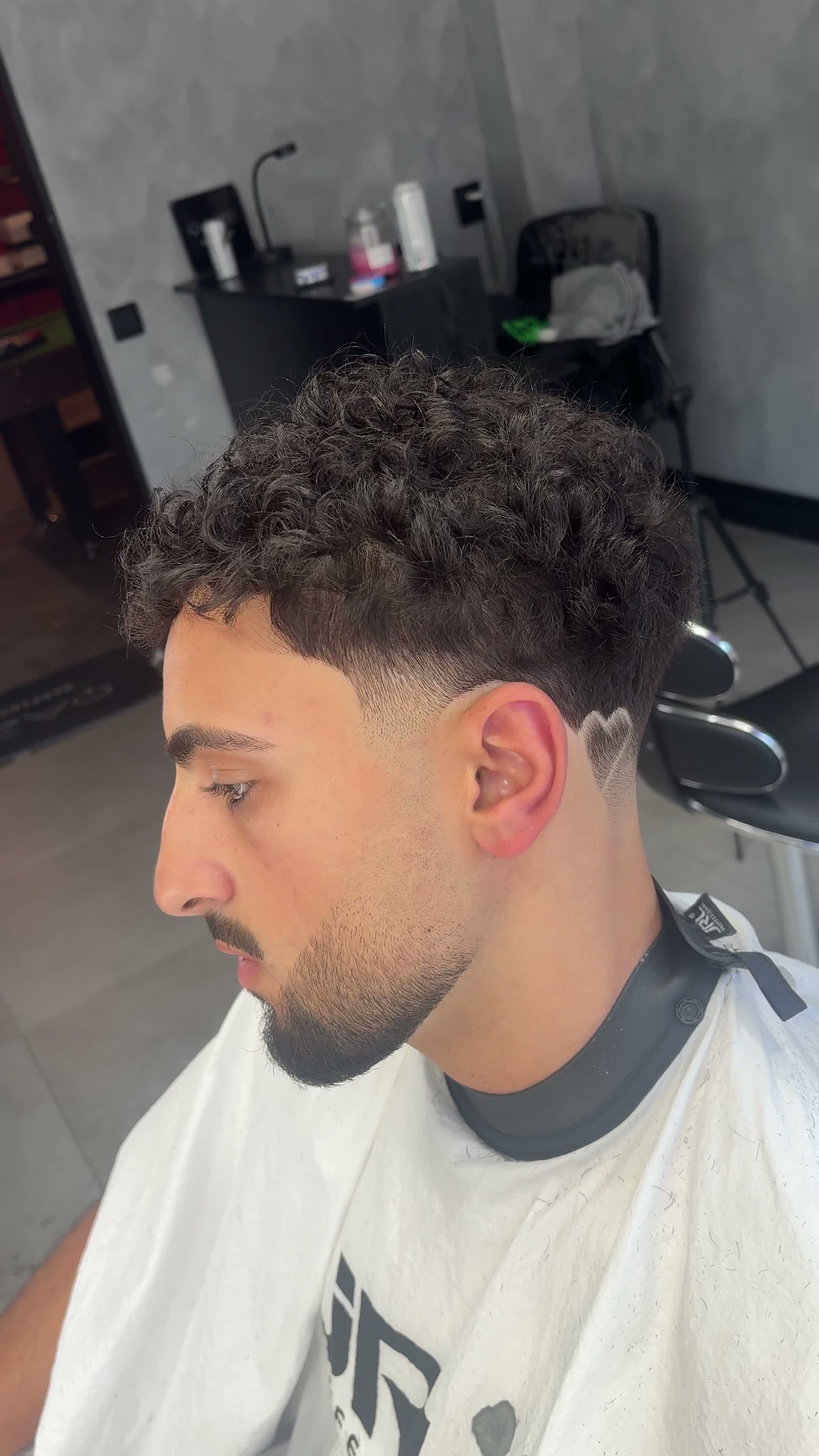 QazeBarber — video 6