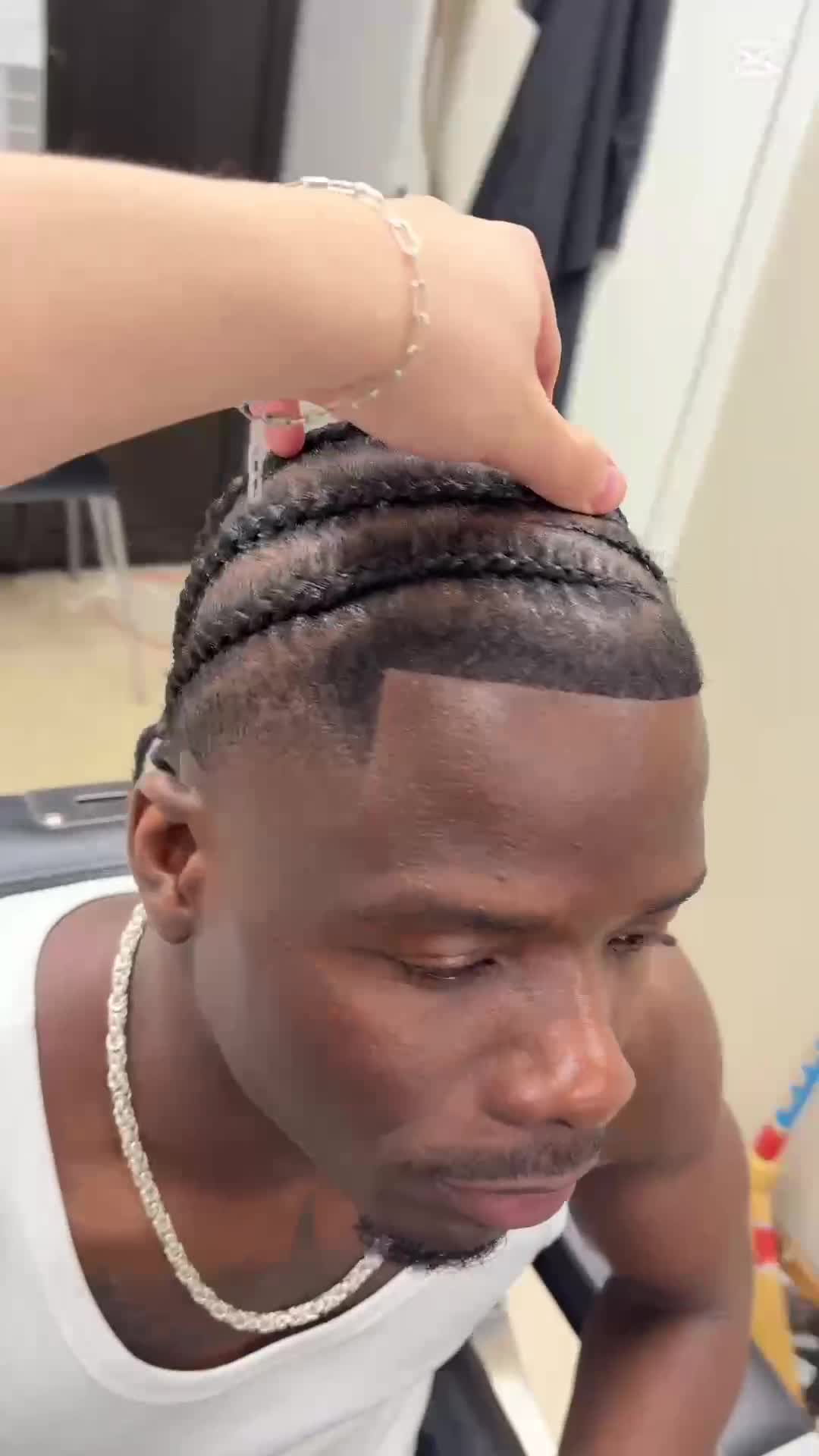 QazeBarber — video 1